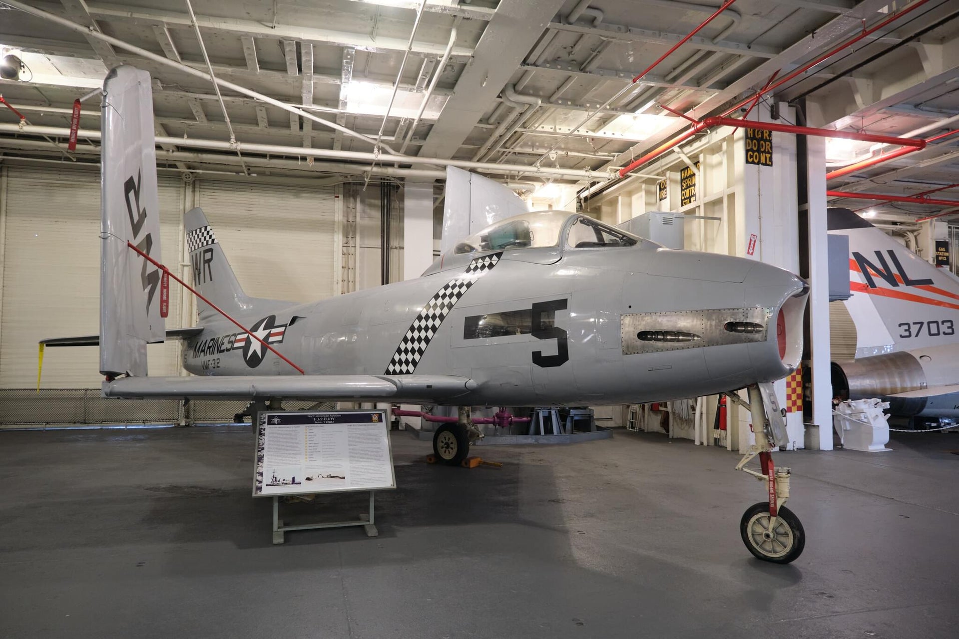 Jet Fighter North American FJ-2 Fury