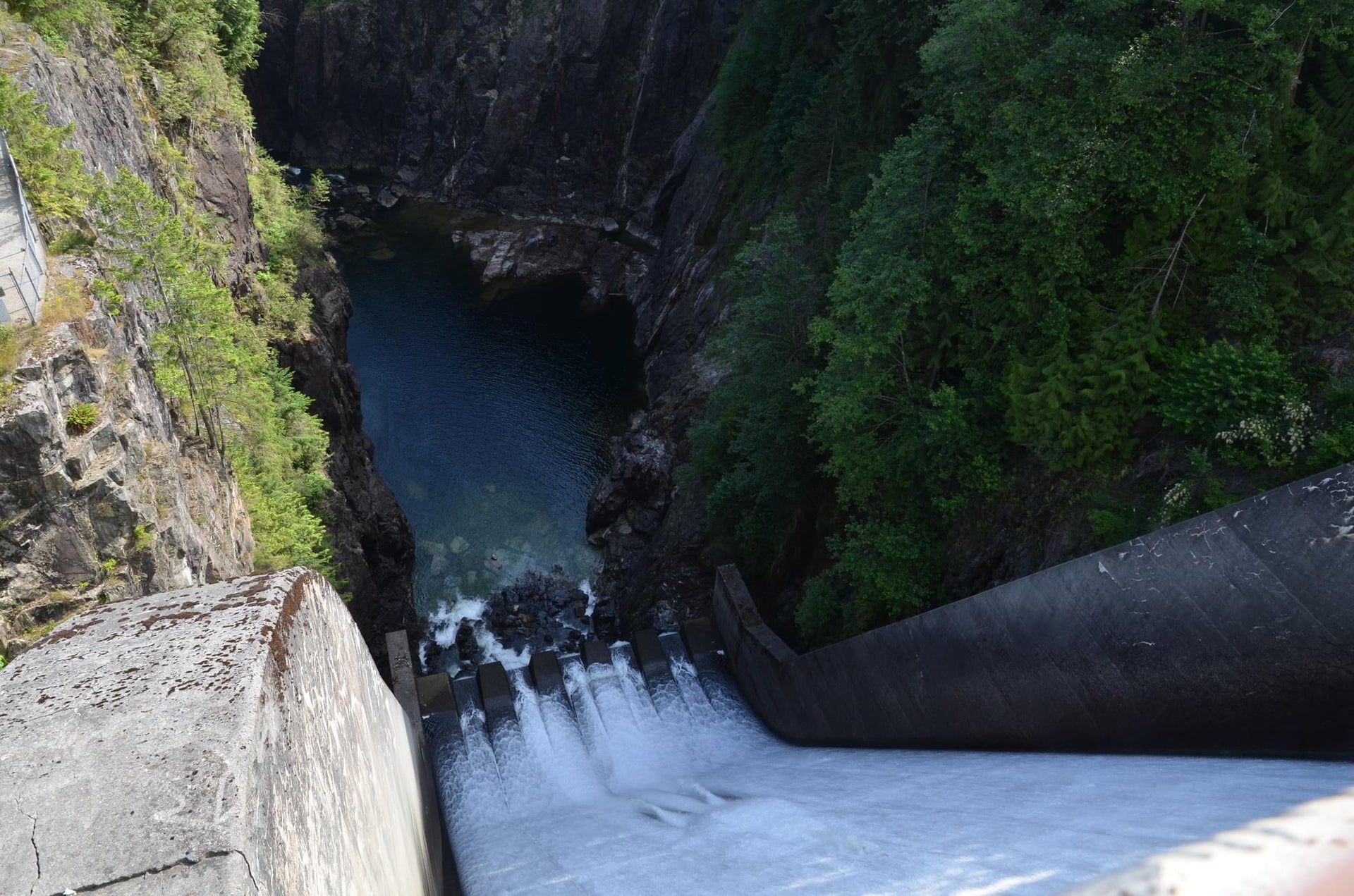 Hydro Dam in Summer and Winter