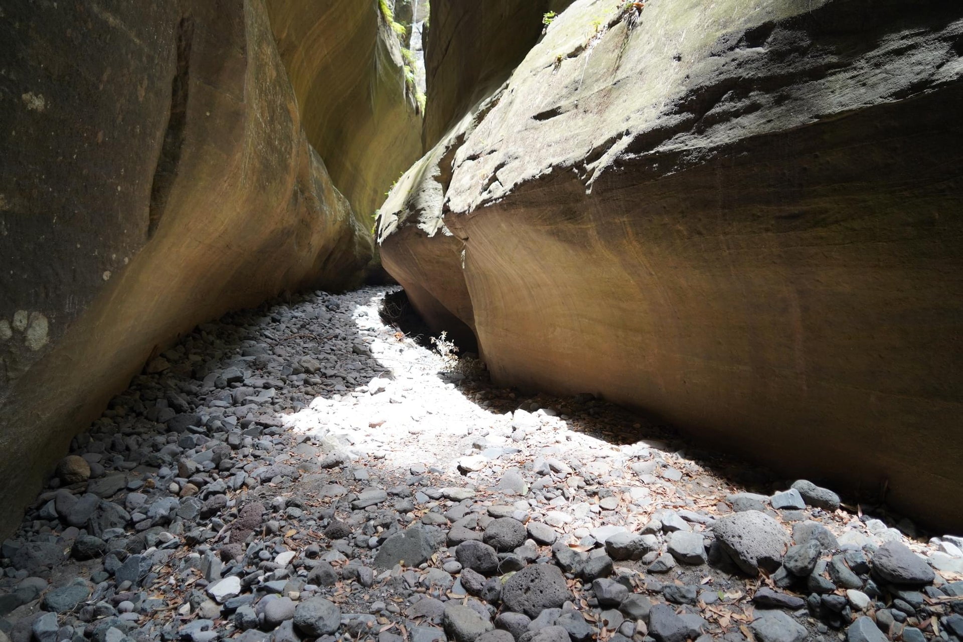 Smooth Bending Canyon