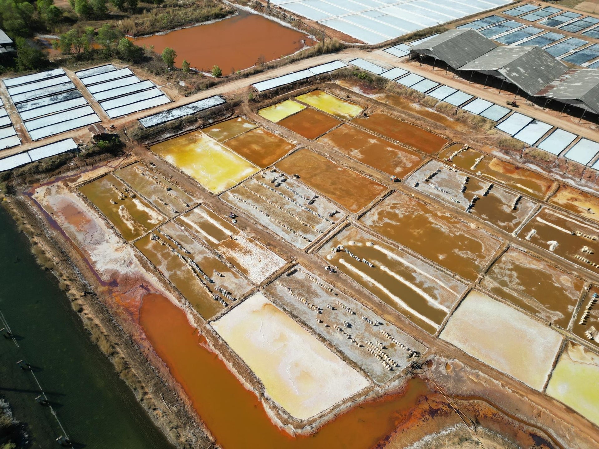 Colorful Salt Farm Fields and Sorting Facility